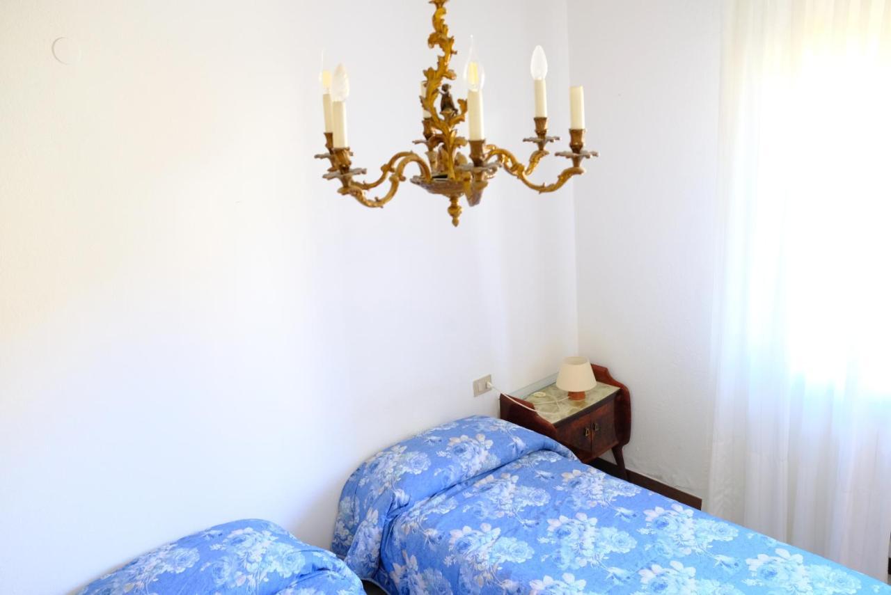 Hotel Il Canneto Porto Ceresio Kültér fotó